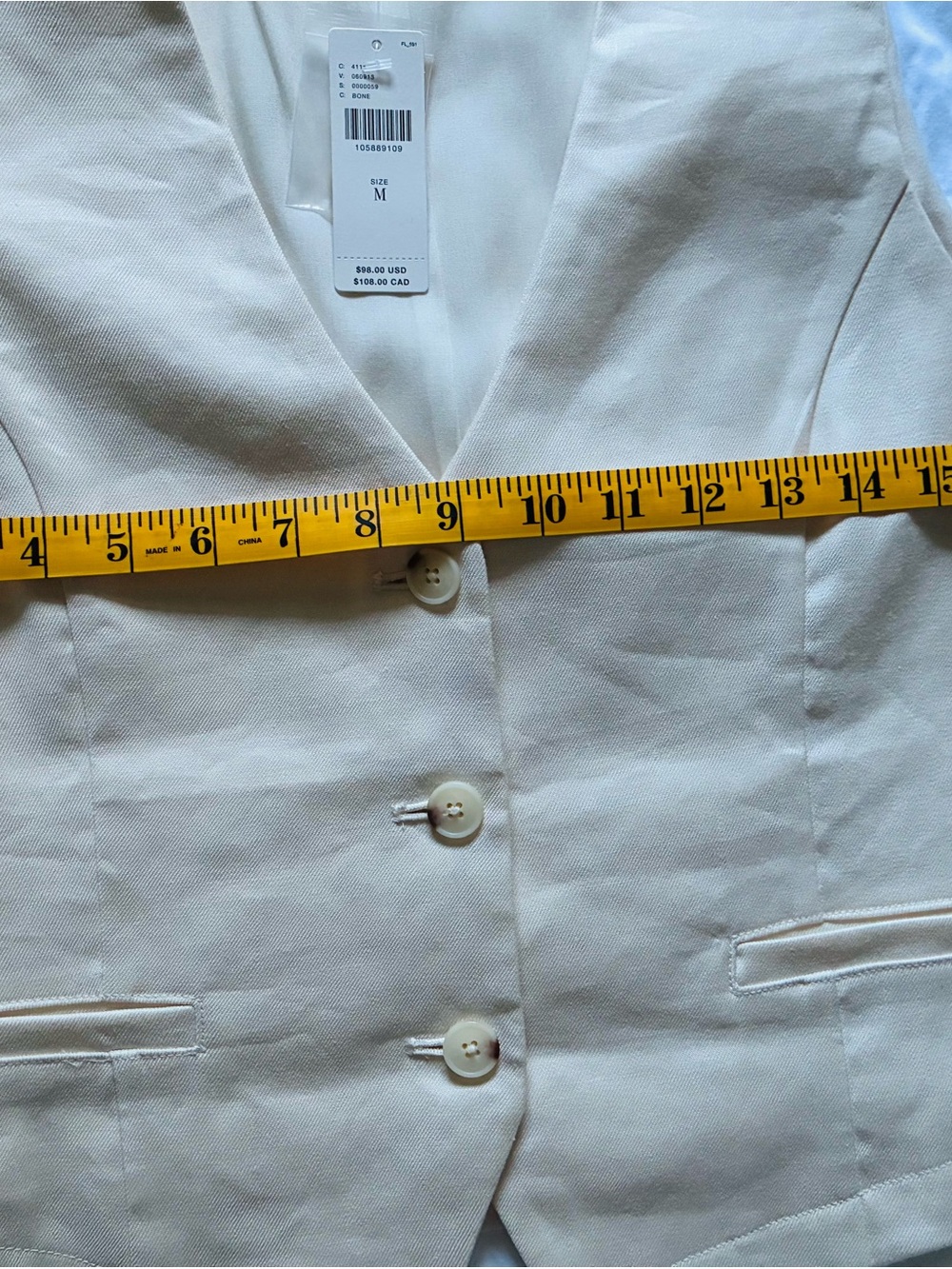 Leona European Stretch Linen Vest - Picture 11 of 12